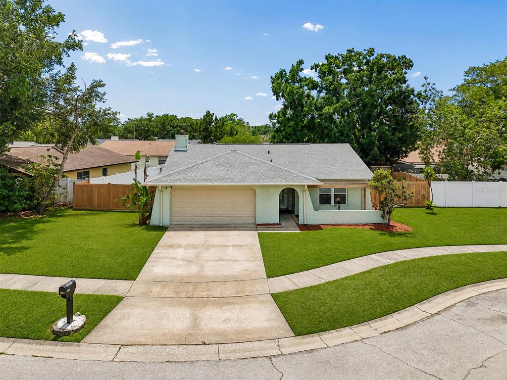 4706 WANDERING WAY