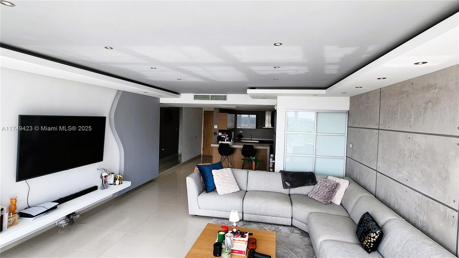 52 Luis Muñoz Rivera Ave. # 1802, PR 00918
