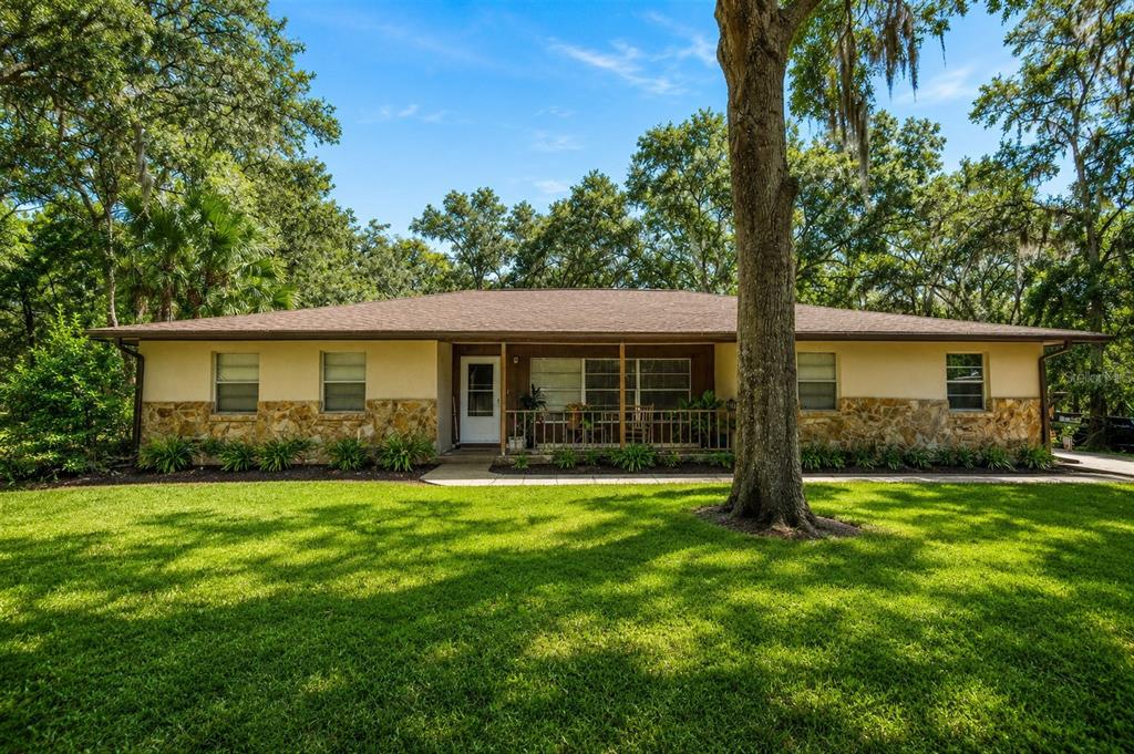 37600 ROLLING ACRES ROAD, LADY LAKE, FL — photo 2 of 30