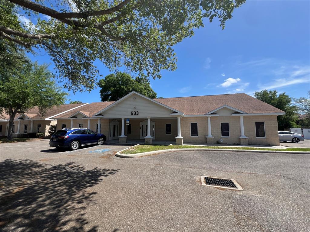 533 MEDICAL OAKS AVENUE UNIT 3