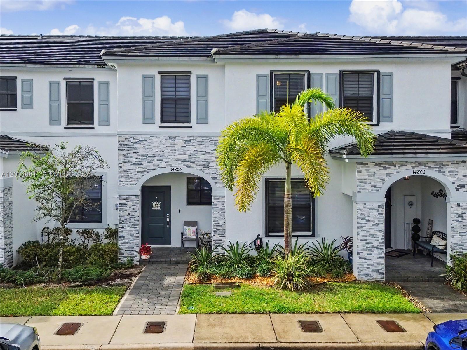 14800 SW 183rd Ter, Miami FL 33187
