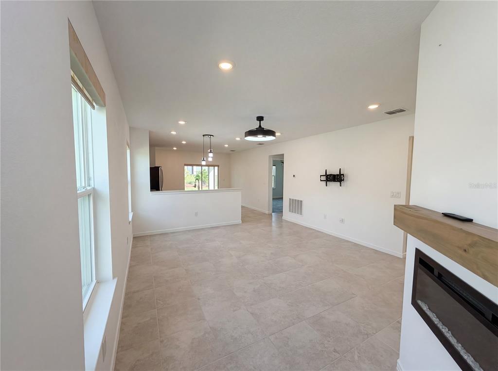 8359 SW 54TH LOOP, OCALA, FL — photo 4 of 26