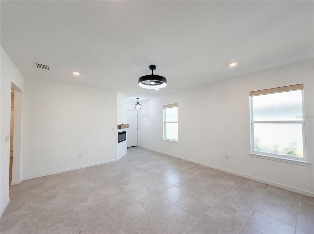8359 SW 54TH LOOP, OCALA, FL — photo 5 of 26