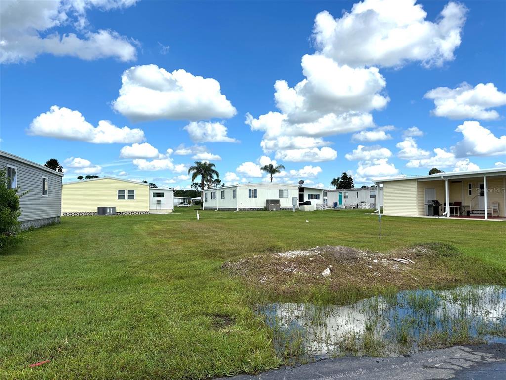 626 LA SALA, NORTH PORT, FL — photo 2 of 8