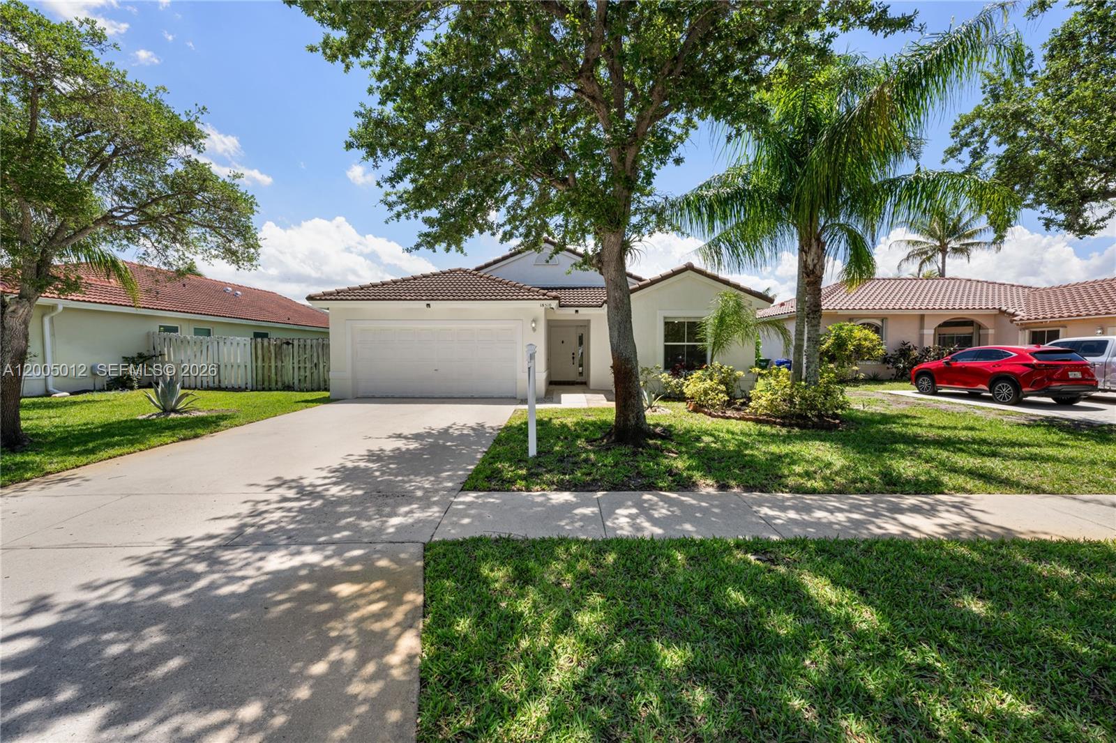 18510 NW 23rd St, Pembroke Pines FL 33029