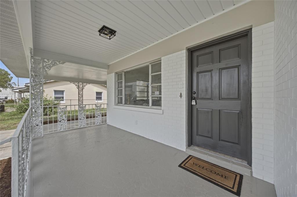 2216 E MCBERRY STREET, TAMPA, FL — photo 4 of 28