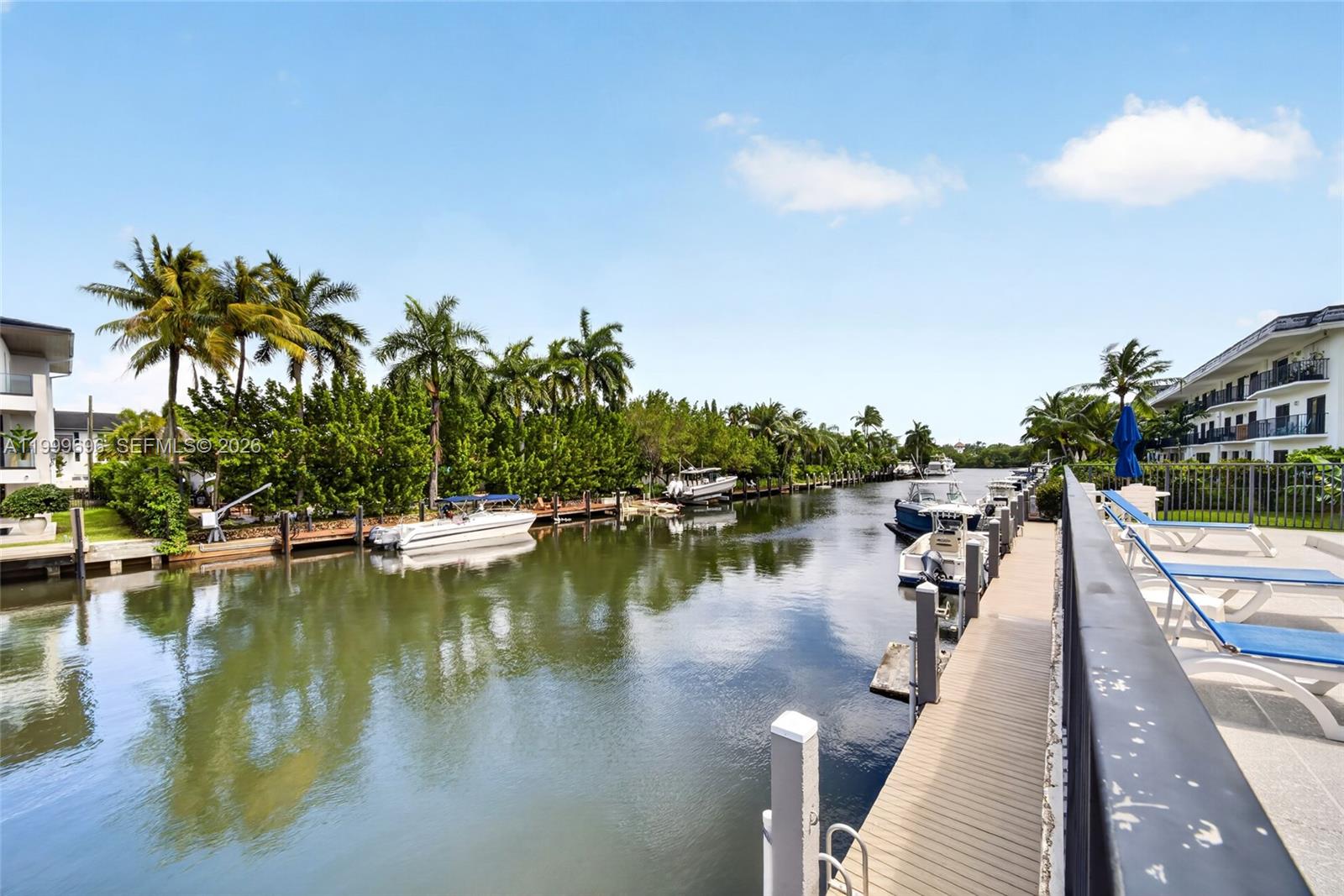 6815 Edgewater Dr # 108, Coral Gables FL 33133