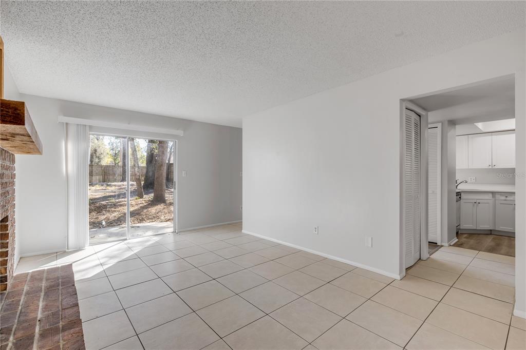 1124 MILL RUN CIRCLE, APOPKA, FL — photo 4 of 29