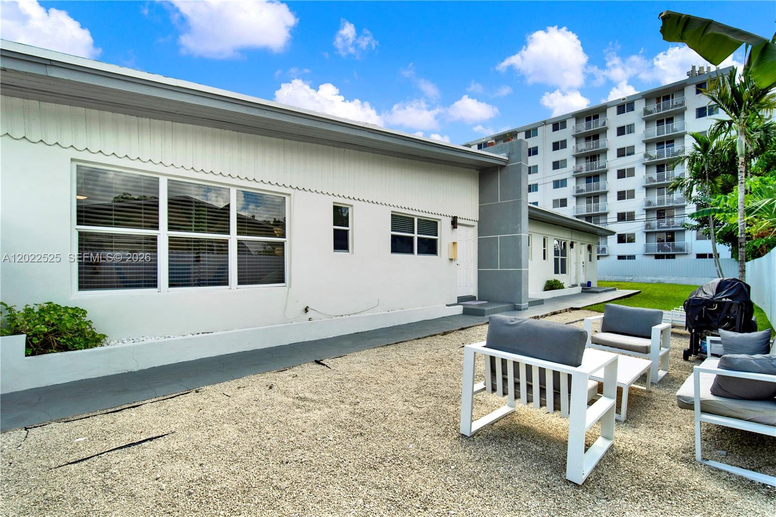 1236 NE 109th St # 2, Miami FL 33161