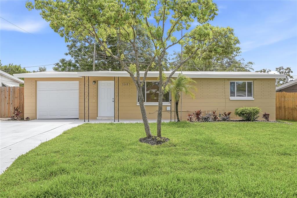 2048 HESS DRIVE