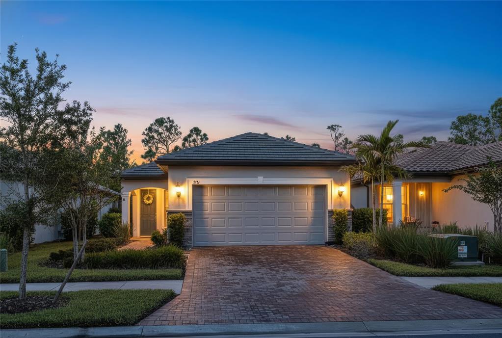 2751 LAVANDULA COURT