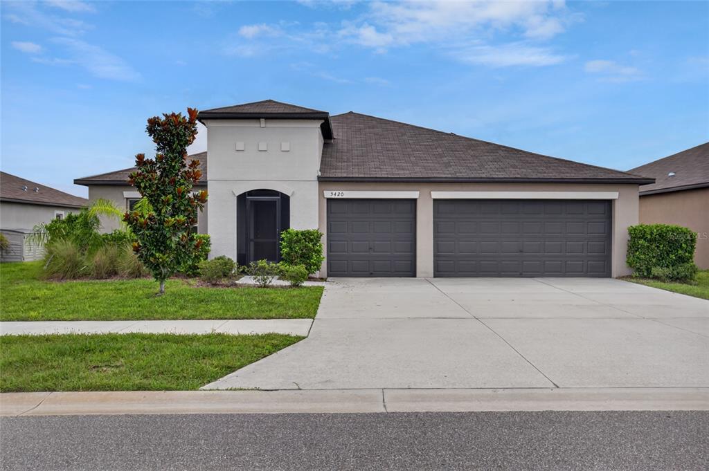 5420 LESLIE CANYON DRIVE