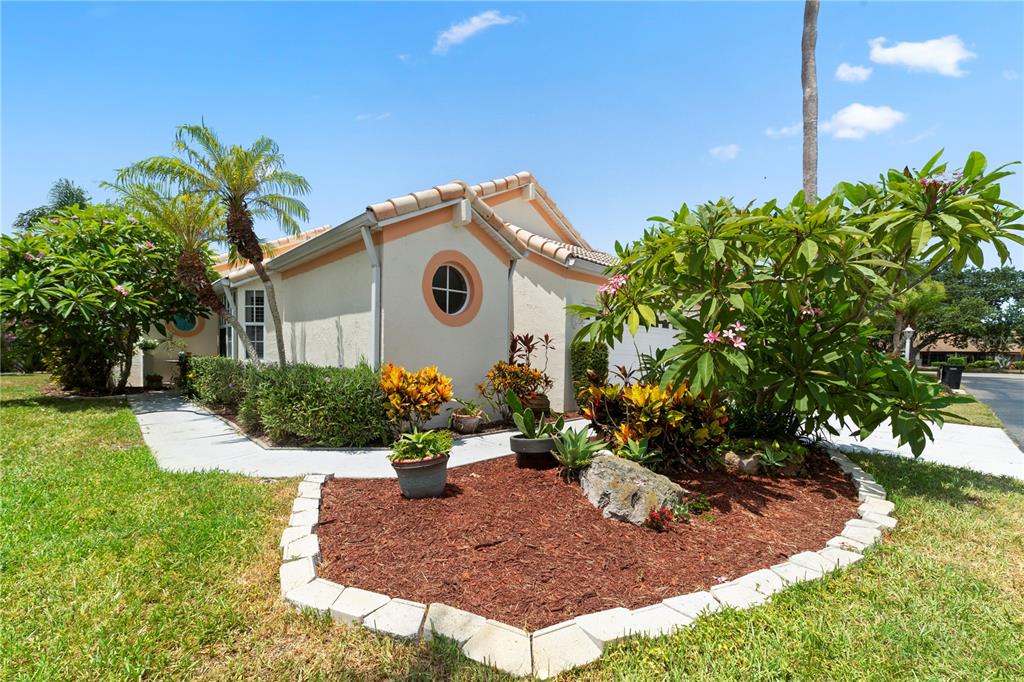 1378 CAPRI ISLES BOULEVARD UNIT 61