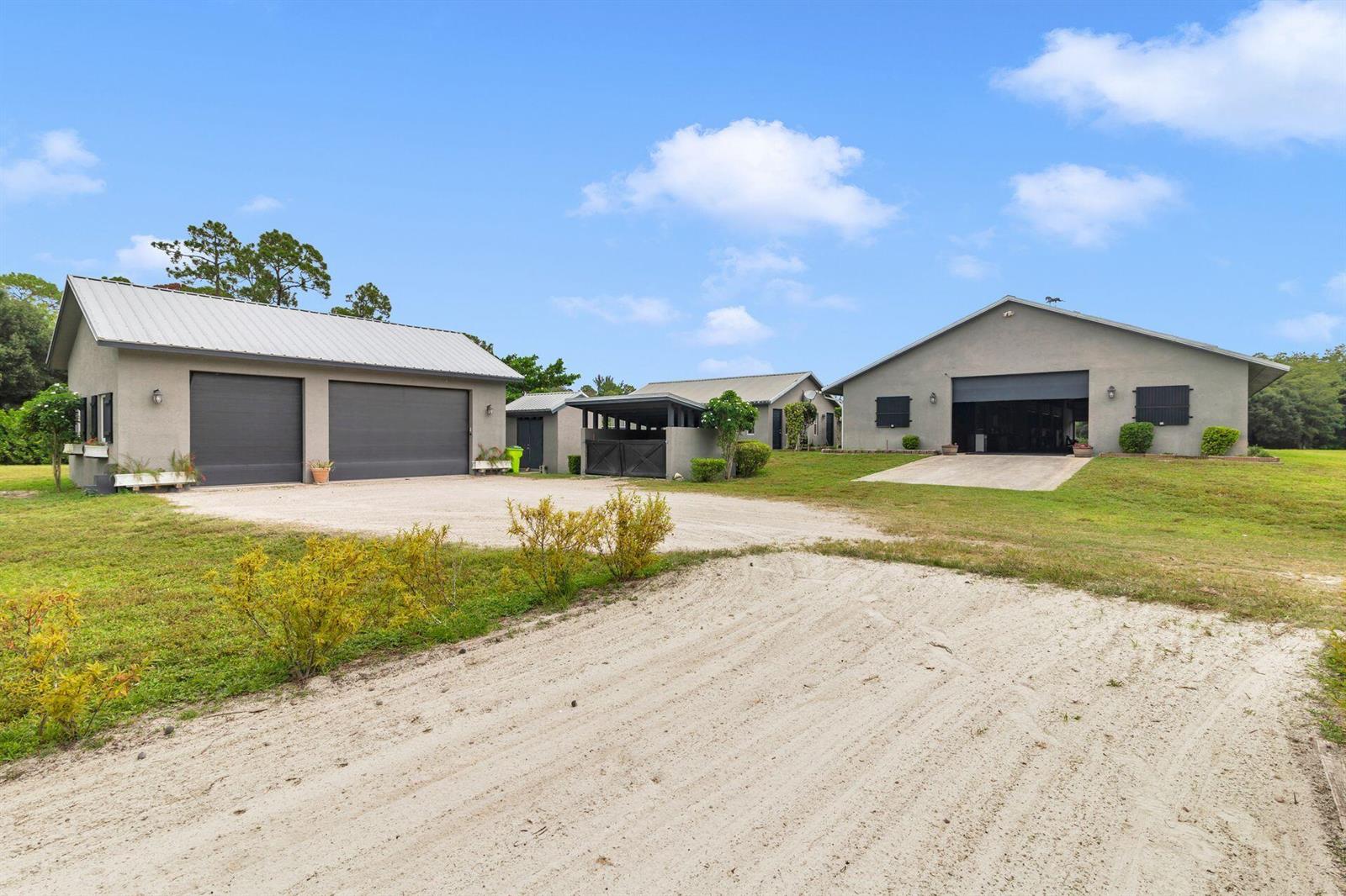 2770 E Road, FL 33470, FL — photo 3 of 30