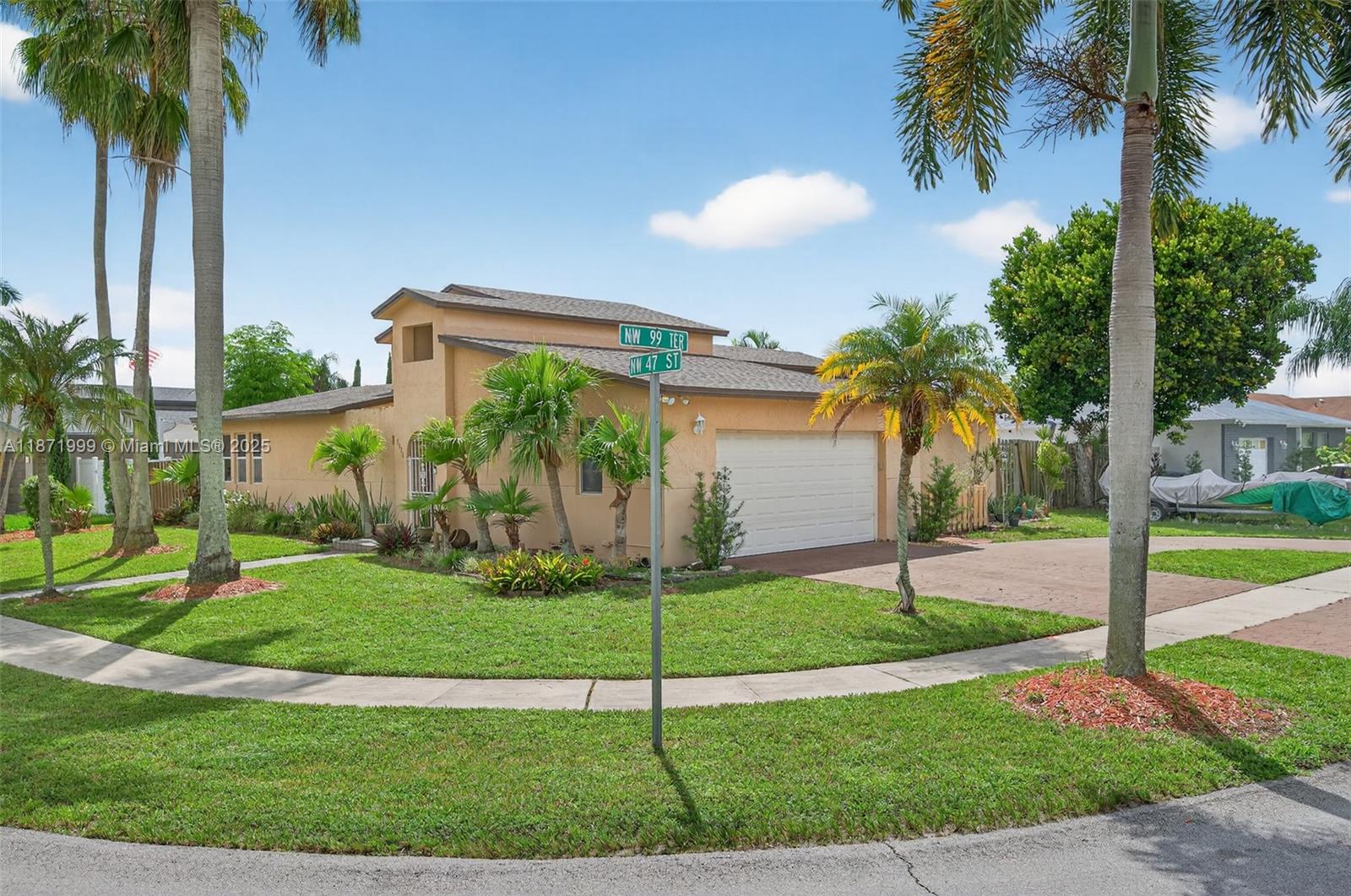 9928 NW 47th St, Sunrise FL 33351