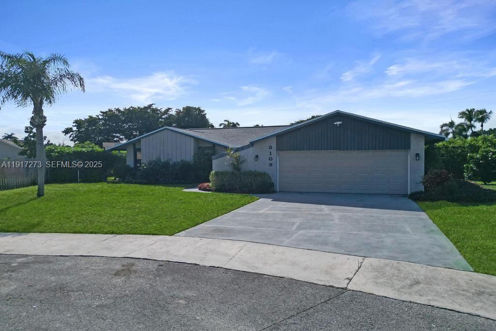 3108 Phoebe Ln, Delray Beach FL 33444