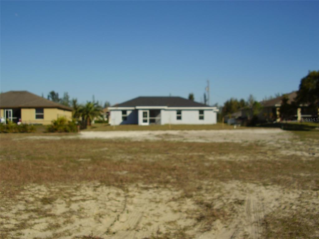 3527 E GATOR CIRCLE, CAPE CORAL, FL — photo 2 of 7