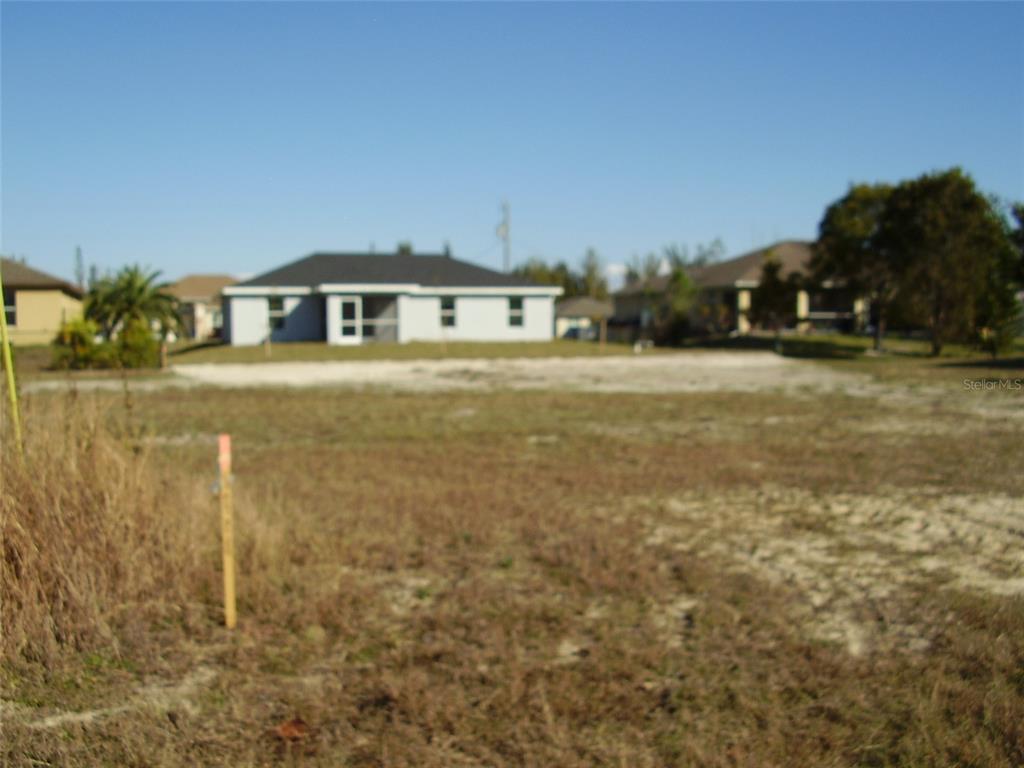 3527 E GATOR CIRCLE, CAPE CORAL, FL — photo 4 of 7