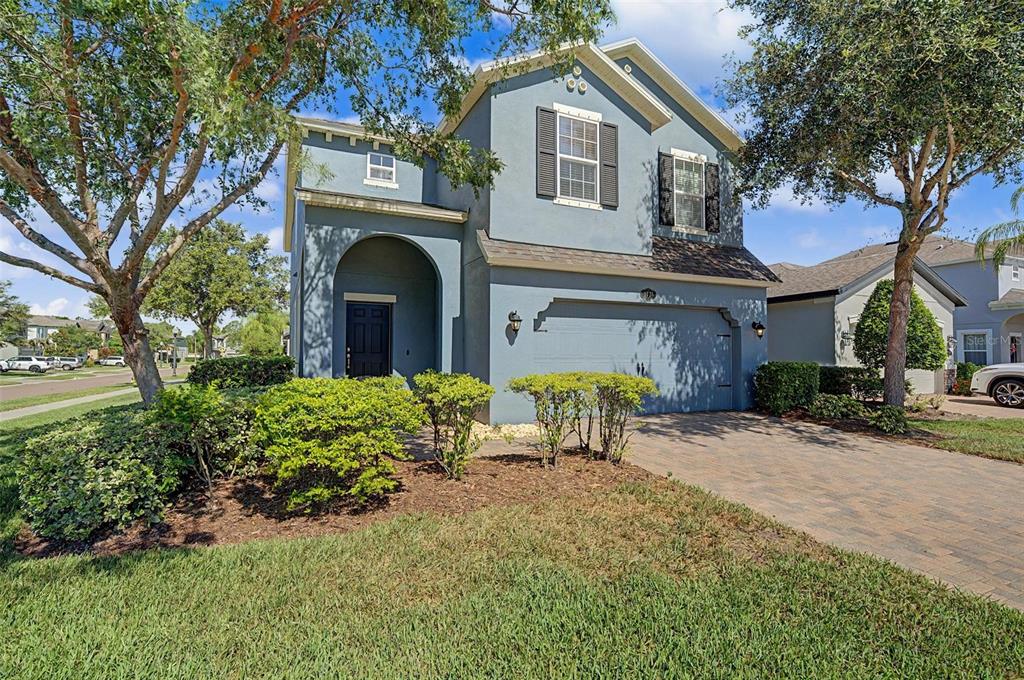 1735 OAK HAMMOCK COURT