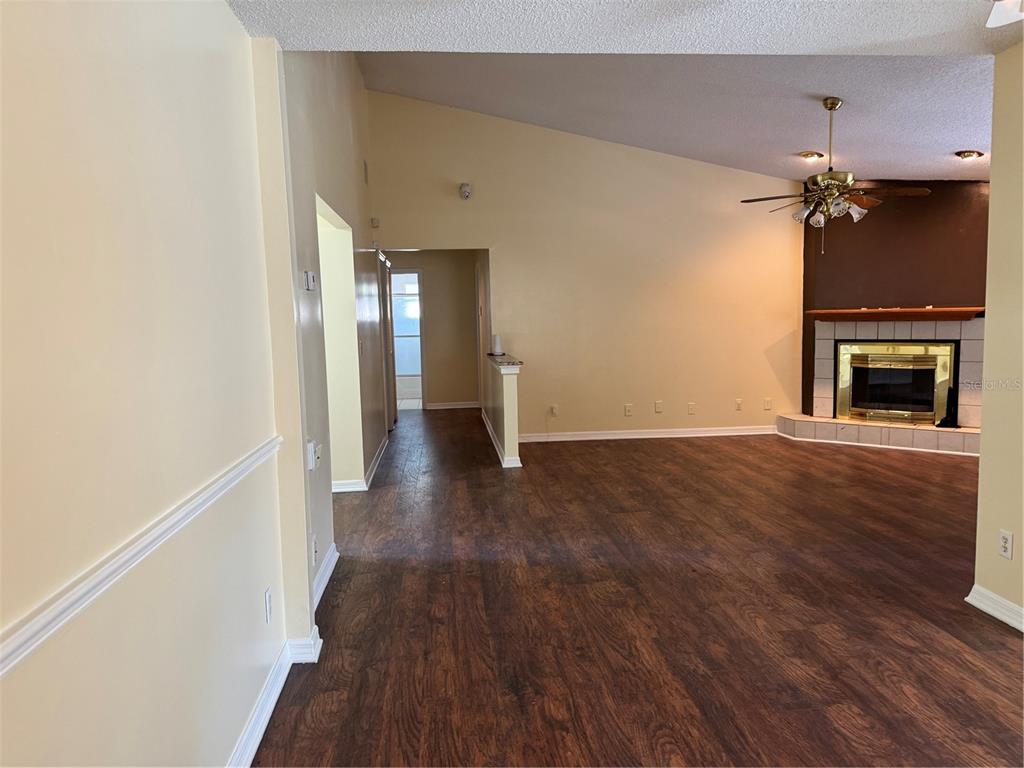 5581 AEOLUS WAY, ORLANDO, FL — photo 3 of 25