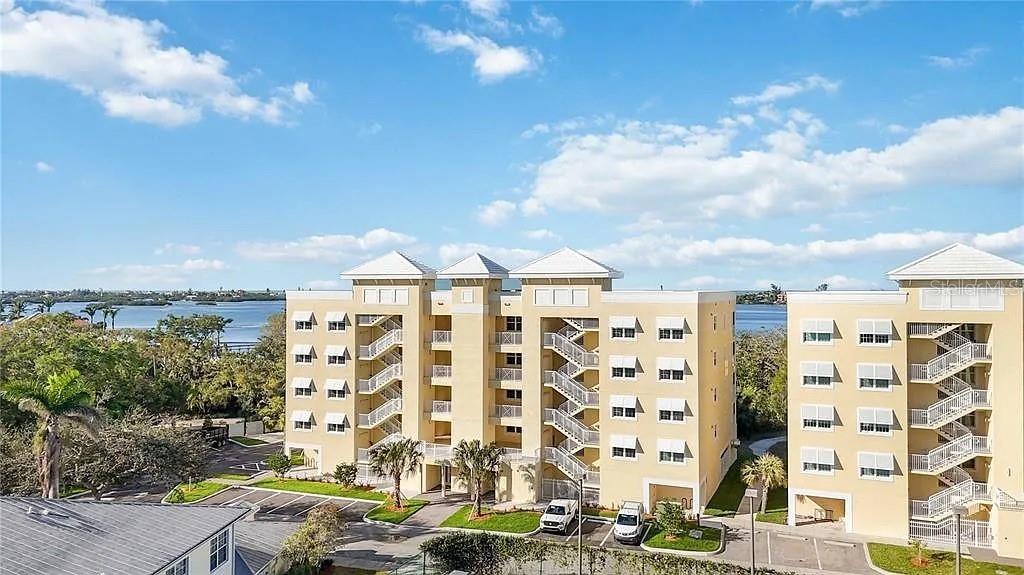 280 HIDDEN BAY DRIVE UNIT 302