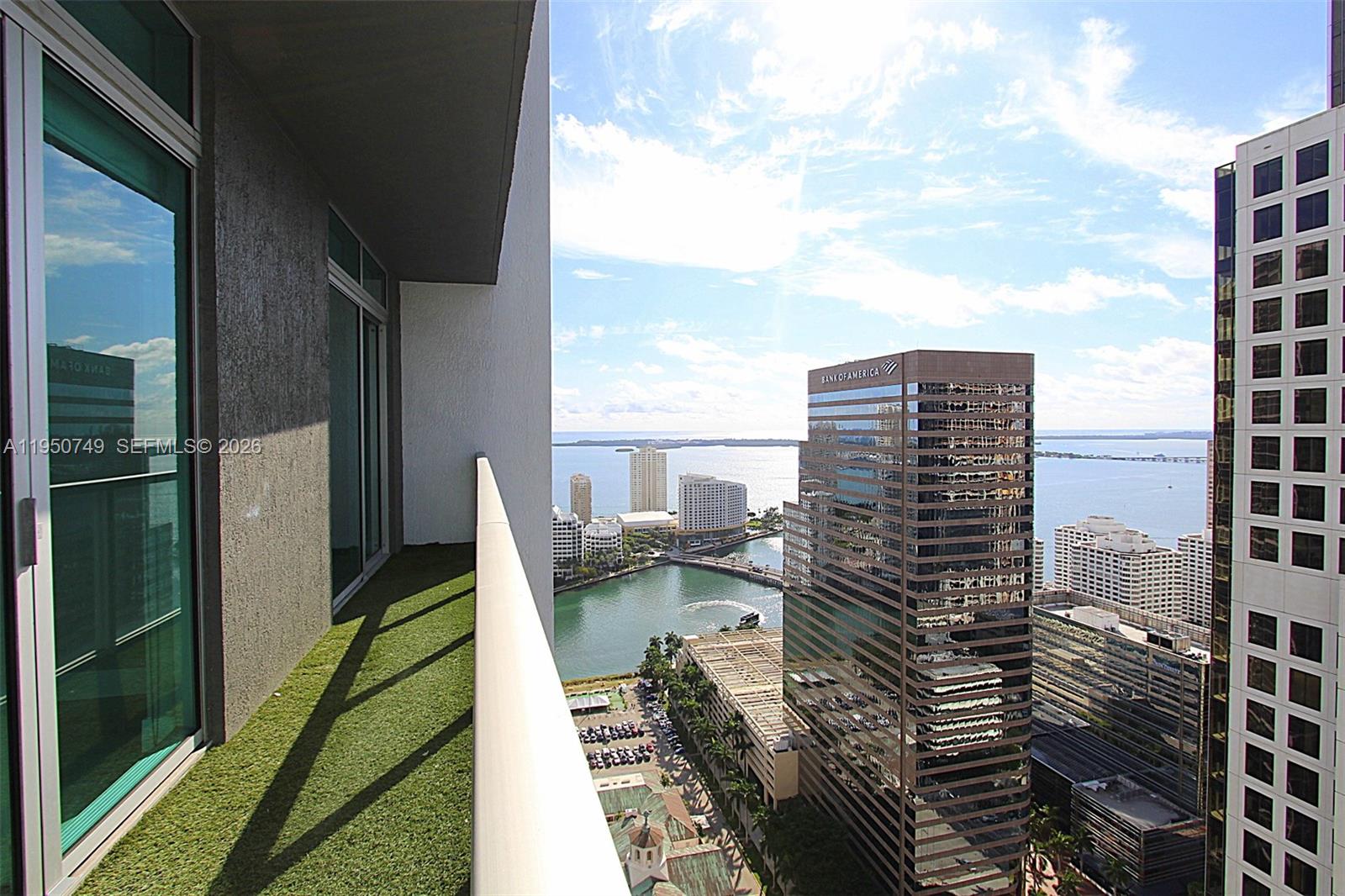 500 Brickell Ave # 4110, Miami FL 33131