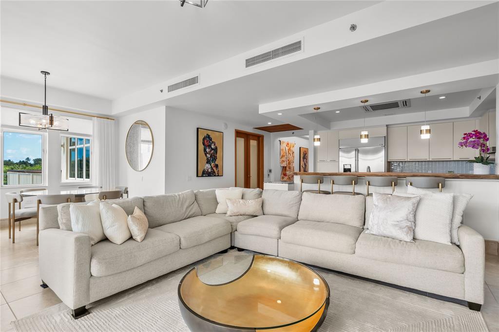 500 PLANTATION VILLAGE DRIVE UNIT 2-308