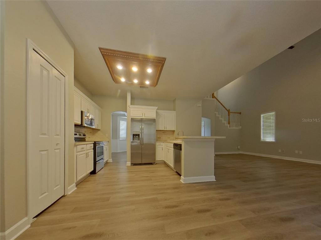 1055 GOLF POINT LOOP, APOPKA, FL — photo 5 of 15