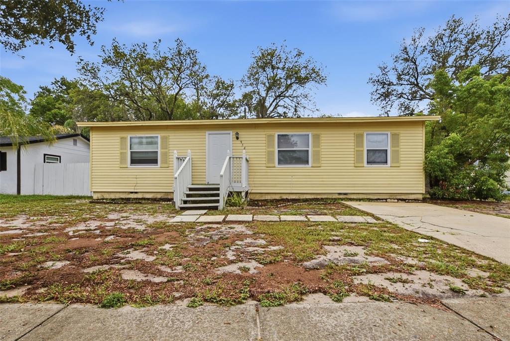 956 OSCEOLA TRAIL
