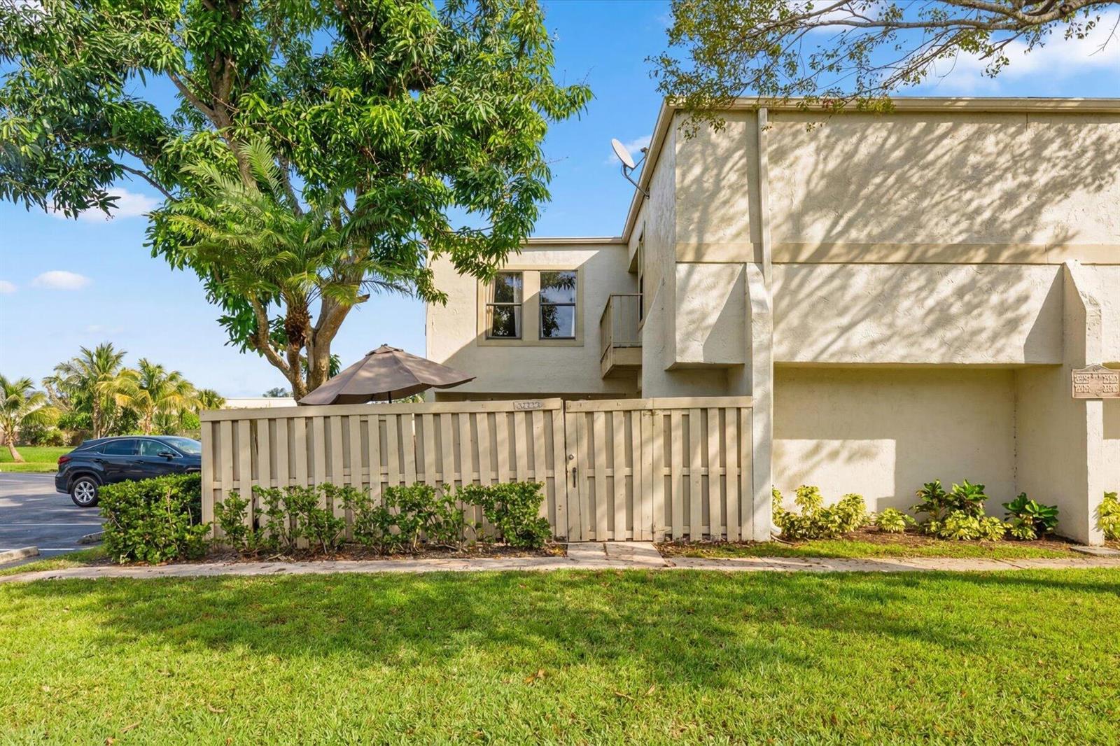 12126 Regal Court E, Wellington FL 33414