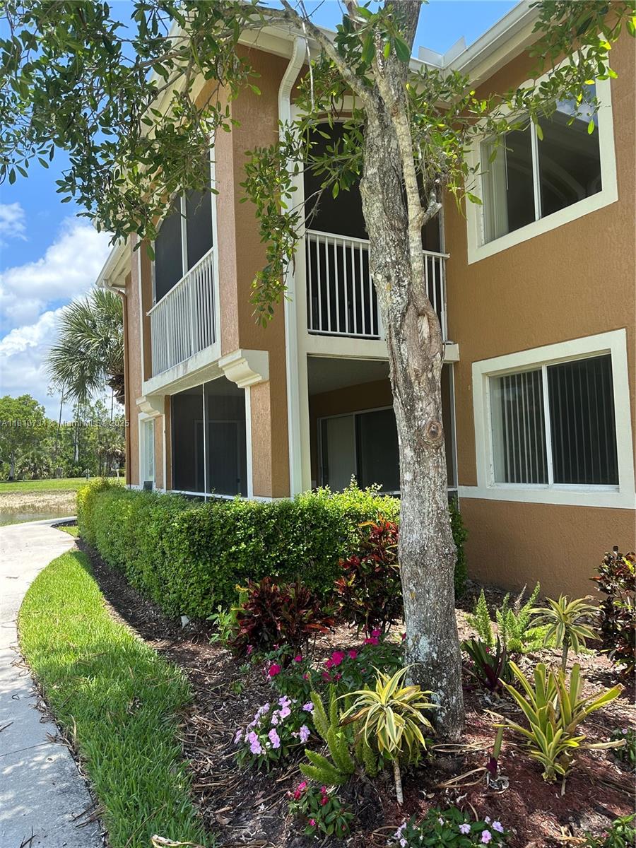 1875 Florida Club Dr # 7112, Naples FL 34112