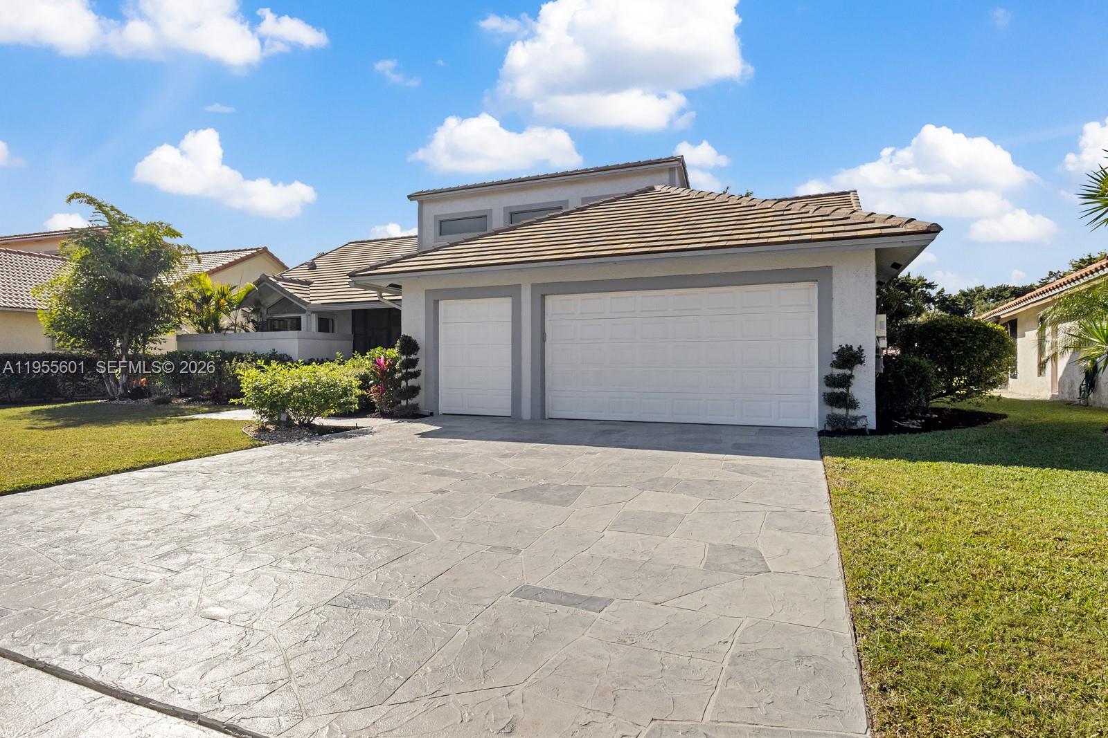 10122 Canoe Brook Circle, Boca Raton FL 33498