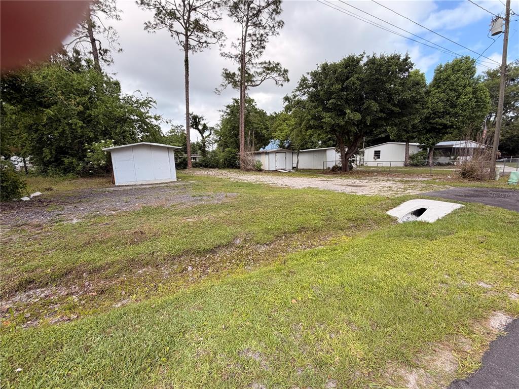 ARMADILLO ROAD, ASTOR, FL — photo 2 of 12