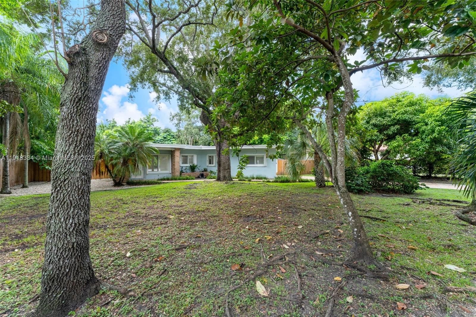 8318 SW 131st St, Pinecrest FL 33156