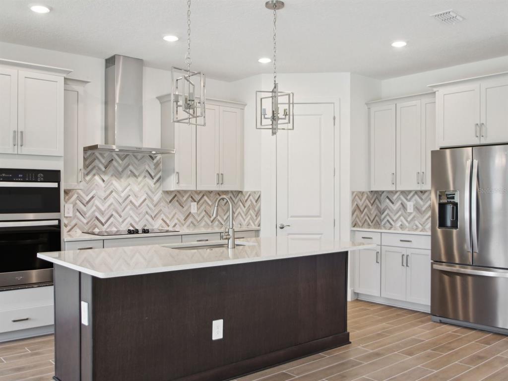 401 BROOKHAVEN TRAIL, ORMOND BEACH, FL — photo 3 of 10