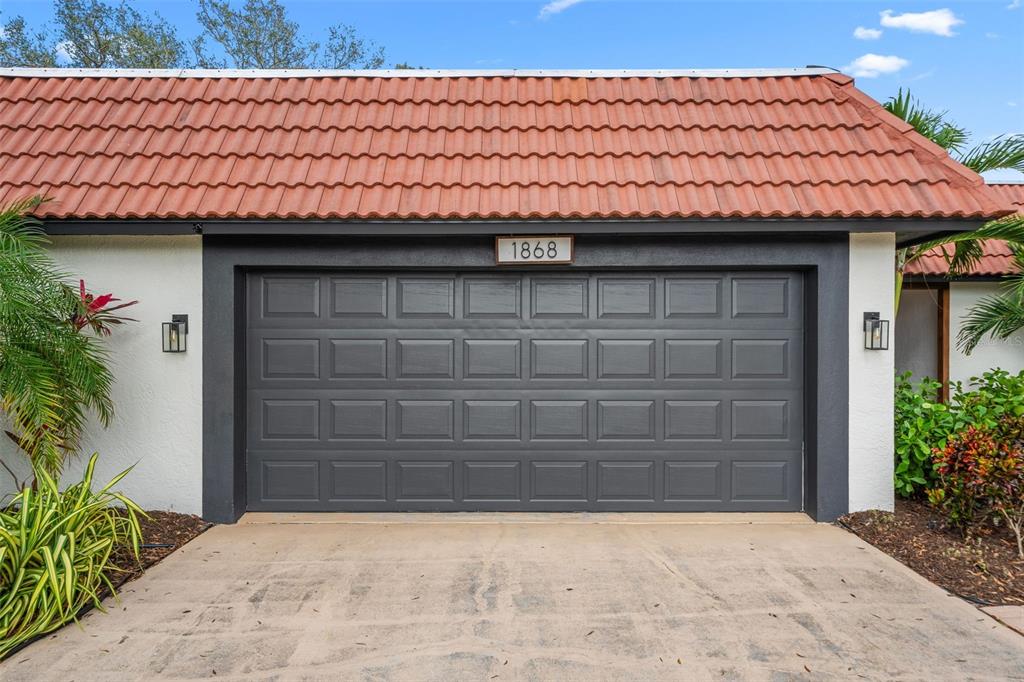 1868 RIVIERA CIRCLE