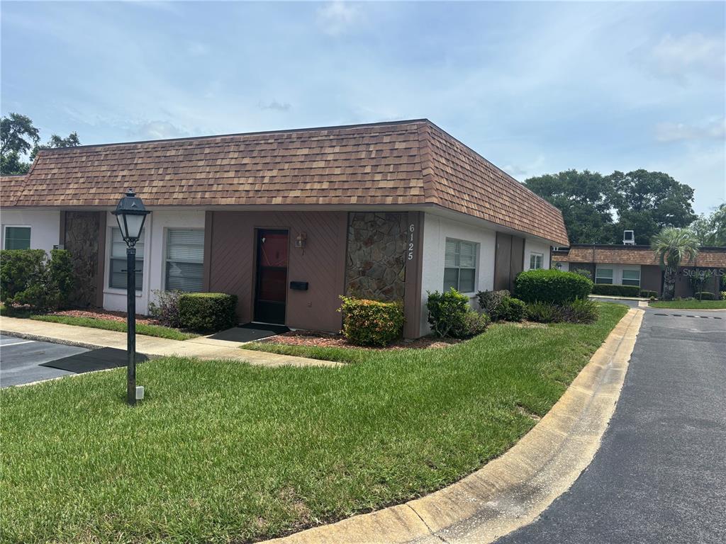 6125 CHESHAM DRIVE UNIT 1