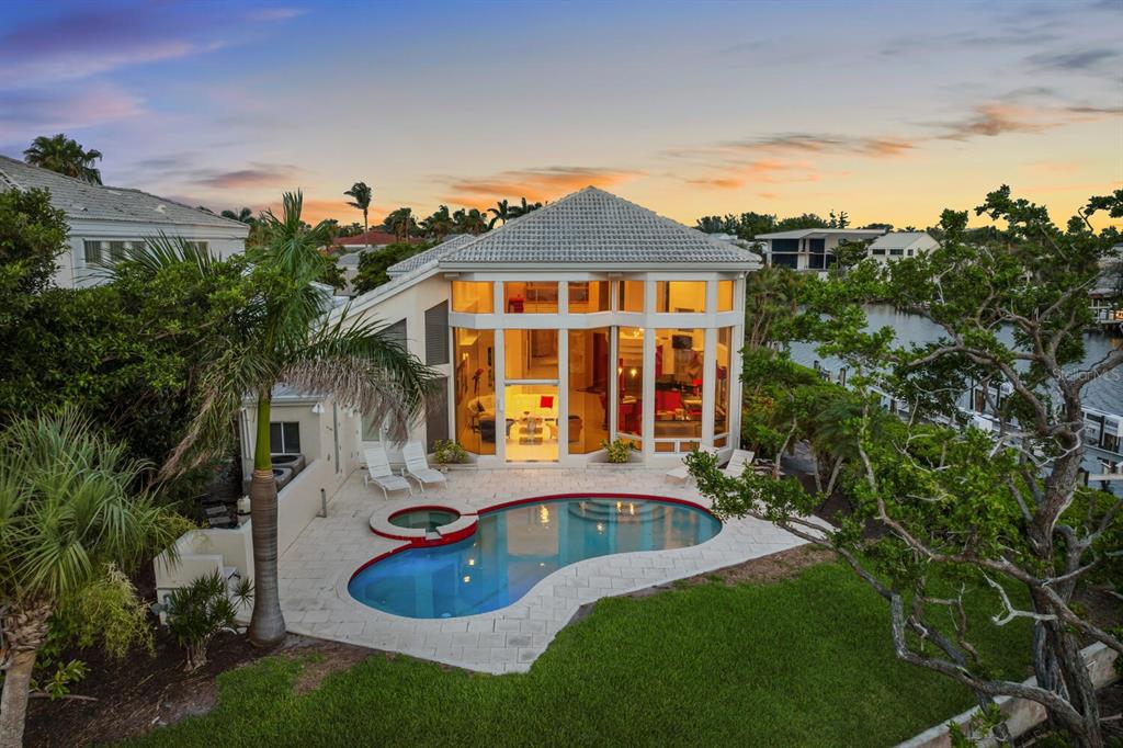 3576 FAIR OAKS WAY