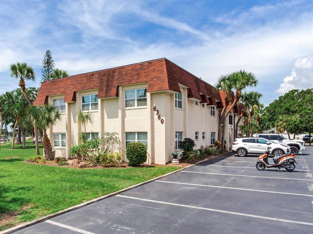 6360 1ST STREET N UNIT 202