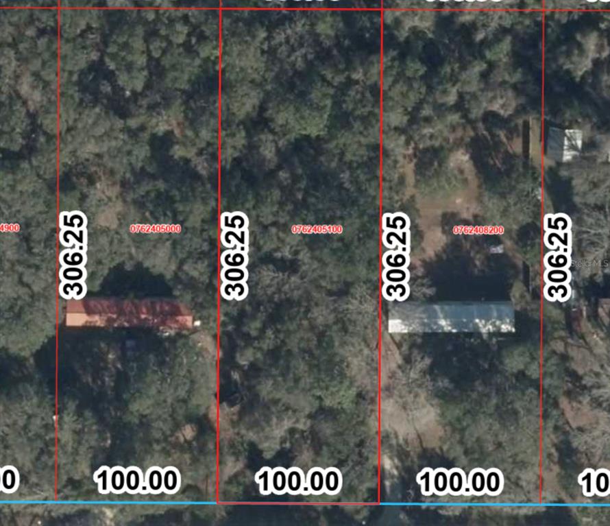 This is an aerial map showing three adjacent rectangular land parcels with their dimensions labeled — TBD NW 167TH PLACE, TRENTON, FL