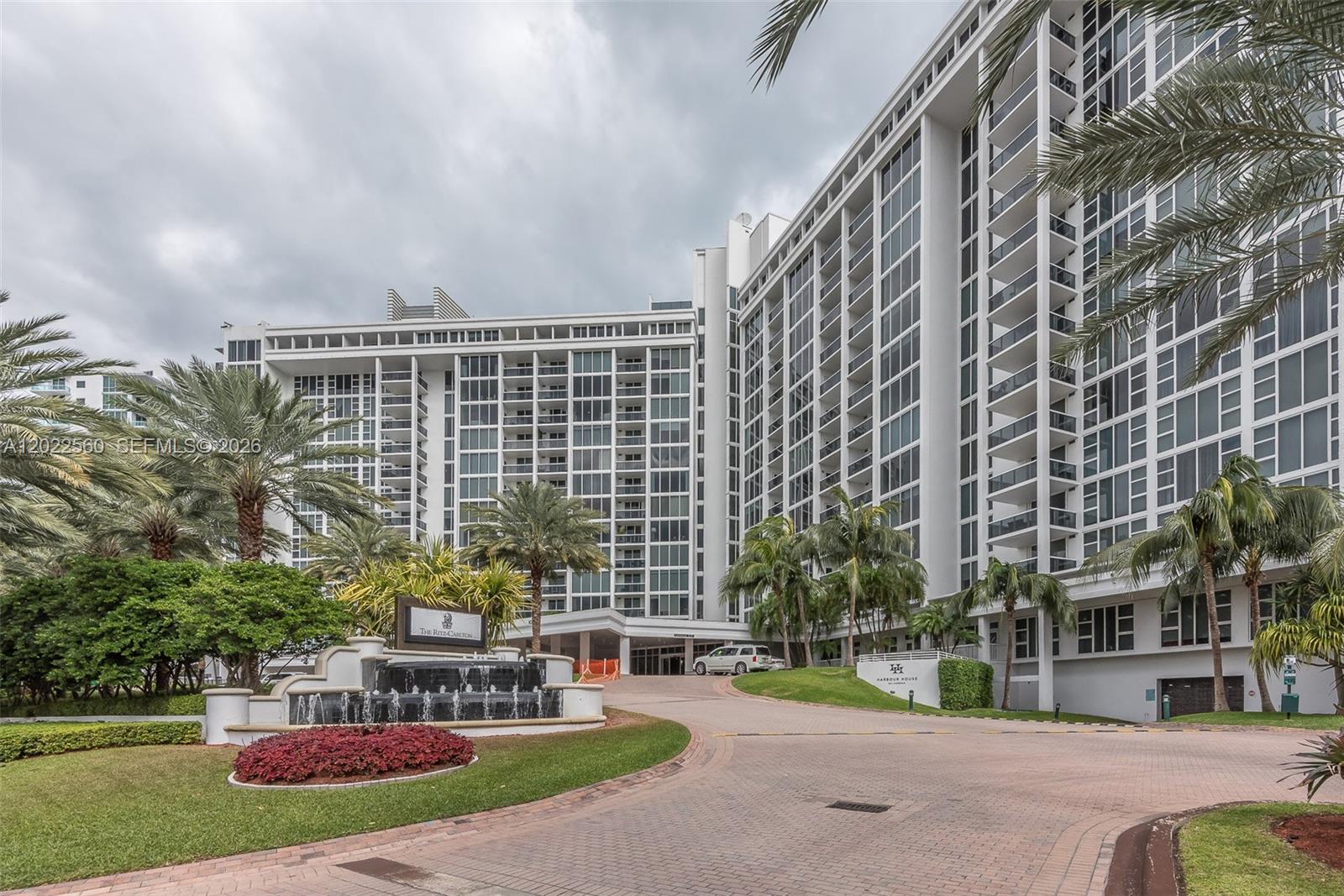 10275 Collins Ave # 706, Bal Harbour FL 33154