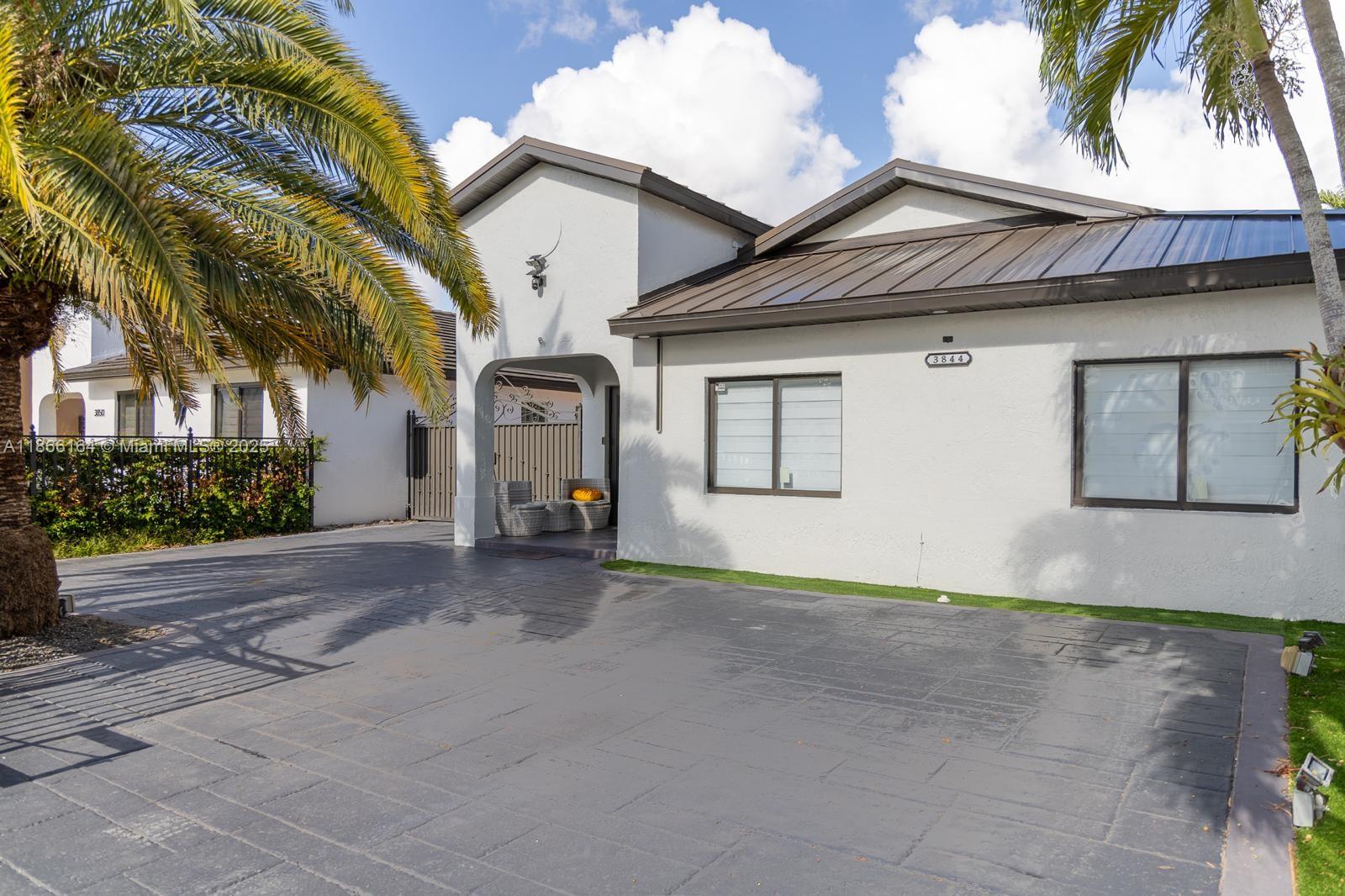 3844 SW 149th Pl, Miami FL 33185