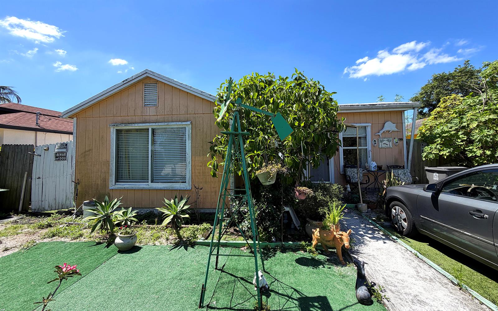 2926 Hiawatha Avenue, West Palm Beach FL 33409