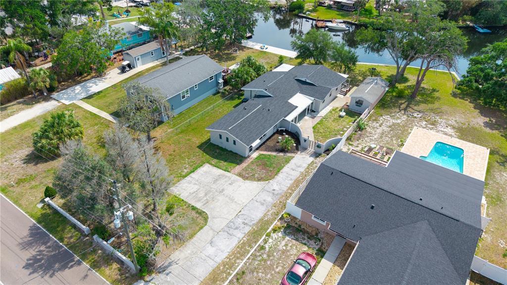5822 RIVER ROAD