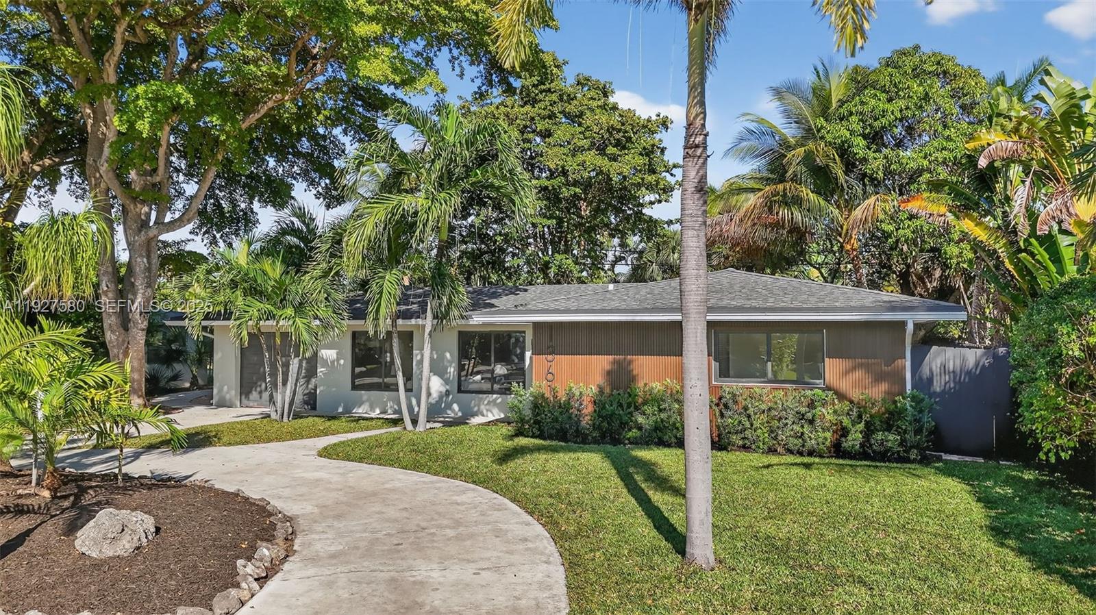 1361 SE 4th Ct, Deerfield Beach FL 33441