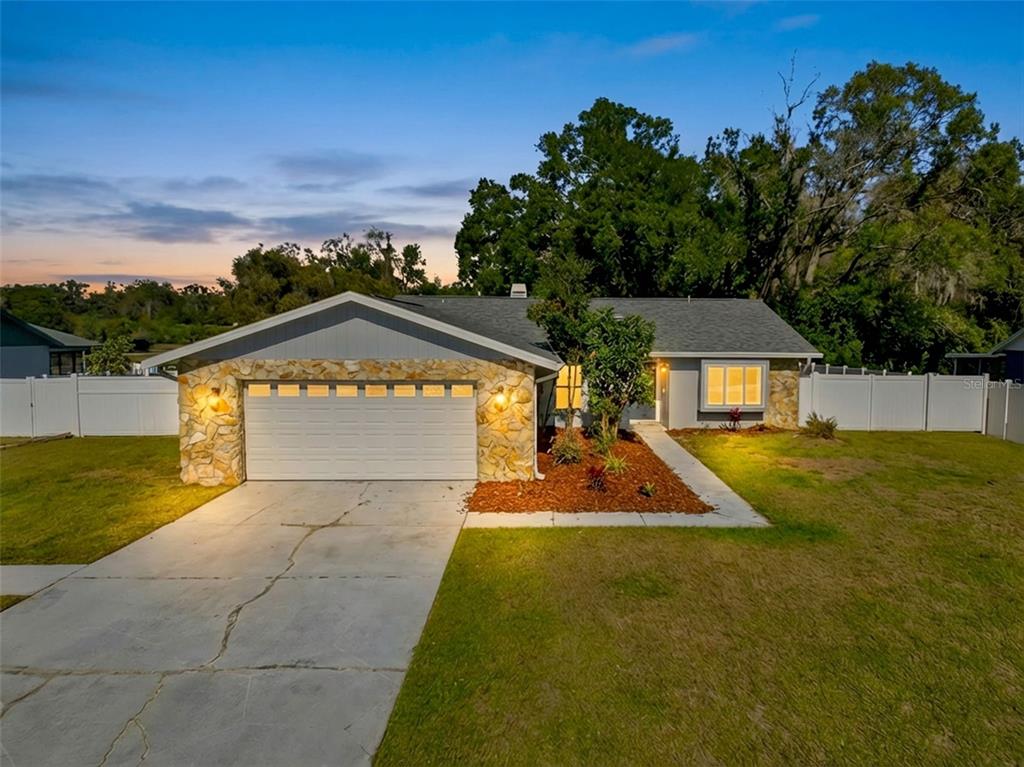 23015 MAYFAIR ROAD