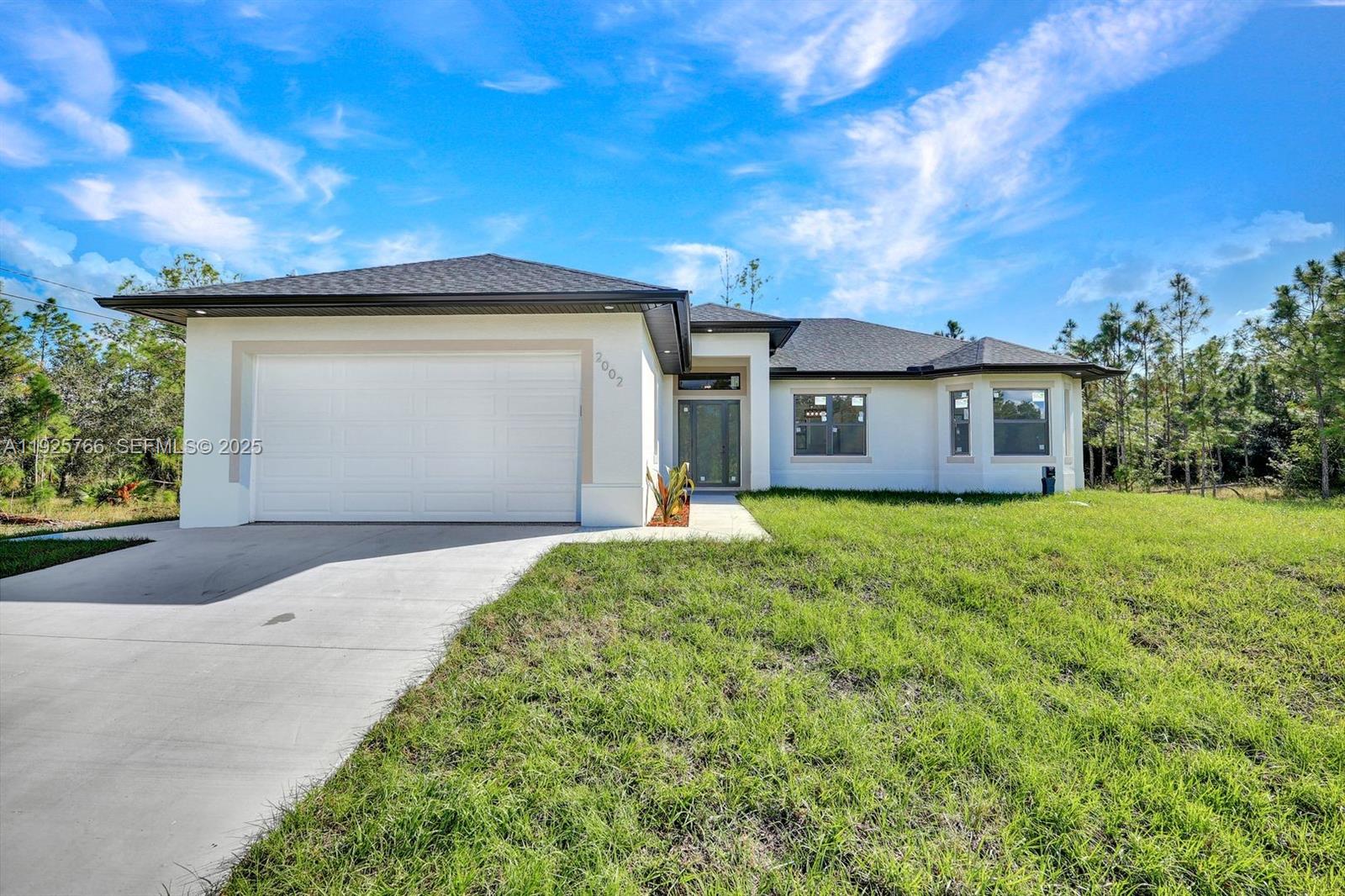 2002 E 10TH, Other City - In The State Of Florida FL 33936