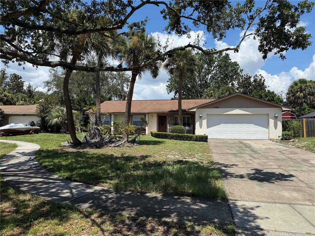 6262 SILVER GLEN COURT