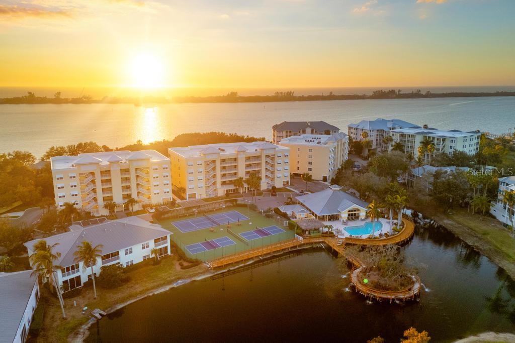 260 HIDDEN BAY DRIVE UNIT 304