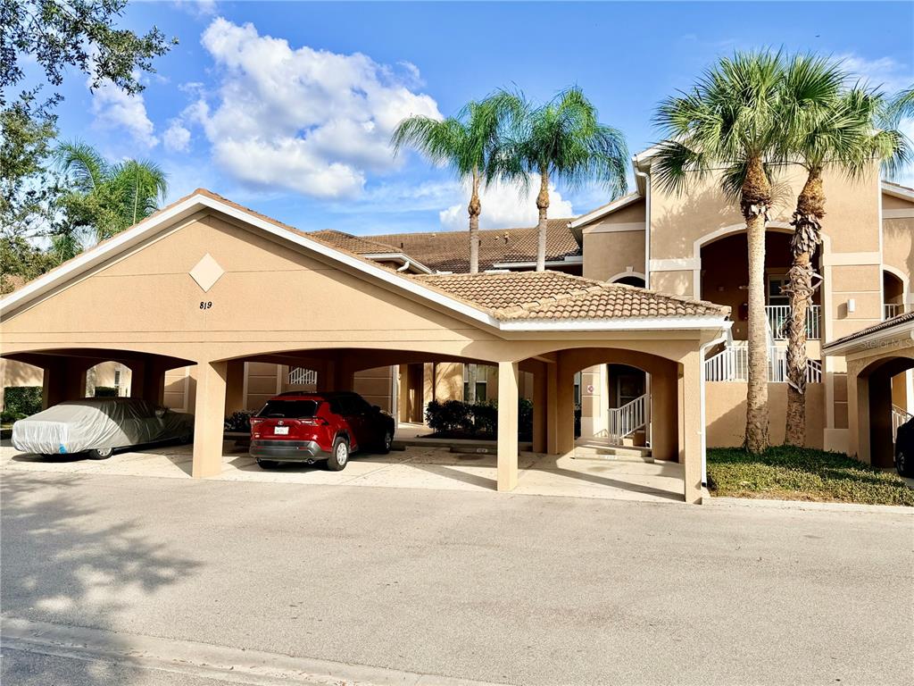 819 FAIRWAYCOVE LANE UNIT 102